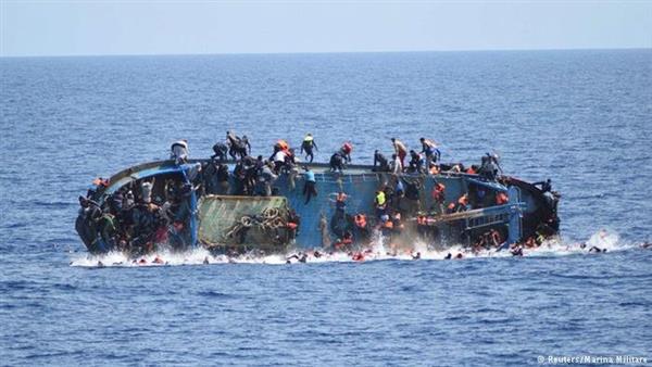 مصرع 15 شخصا في غرق قارب لمهاجرين قبالة سواحل اليونان