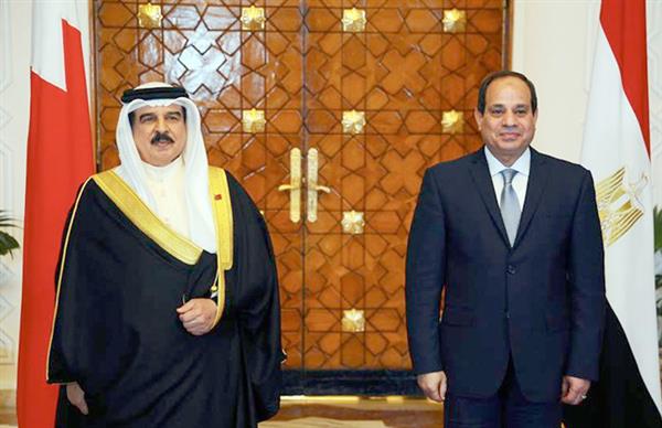عاهل البحرين يهنئ الرئيس عبد الفتاح السيسى بذكرى انتصارات أكتوبر المجيدة