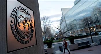   صندوق النقد الدولي يخفض توقعاته لنمو الاقتصاد العالمي 