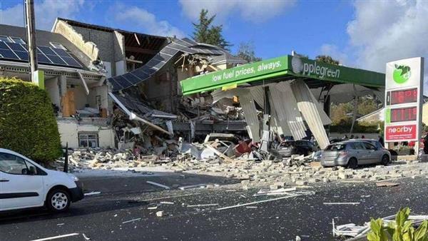 نائب رئيس وزراء أيرلندا يصف انفجار محطة وقود بـ"مأساة لا يمكن تصورها"