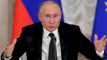   بوتين يفوّض «الفيدرالي الروسي» بتشديد حماية جسر القرم وخطوط الكهرباء وأنابيب الغاز