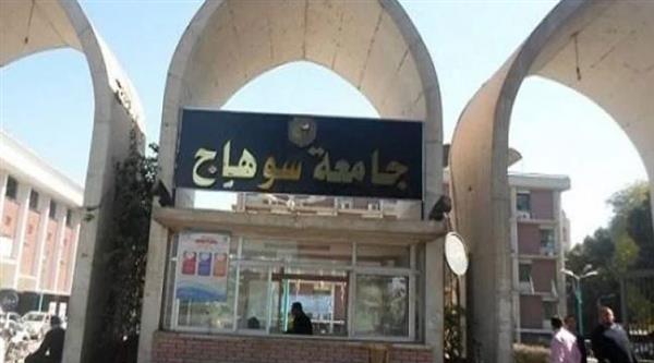 ألسن سوهاج تنظم معسكر لاستقبال الطلاب الجدد ومعرض فنى للموهوبين