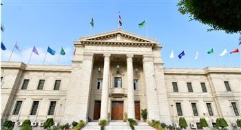 جامعة القاهرة تطلق فعاليات أسبوع السلامة والصحة المهنية