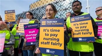   ممرضو بريطانيا يقررون الإضراب عن العمل