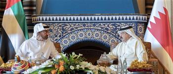   ملك البحرين ورئيس الإمارات يؤكدان ضرورة دخول روسيا وأوكرانيا في مفاوضات سلام جادة