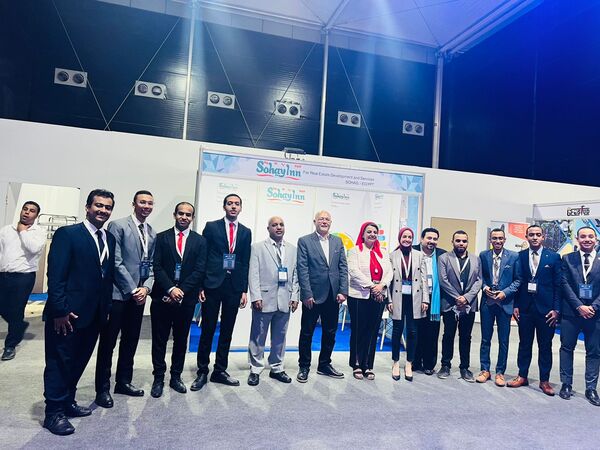 طلاب من أجل مصر بجامعة سوهاج يشاركون في فعاليات المؤتمر العالمي للمناخ COP 27