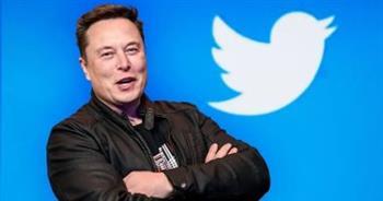 إيلون ماسك يحدد 29 نوفمبر موعد إعادة التحقق من Twitter Blue