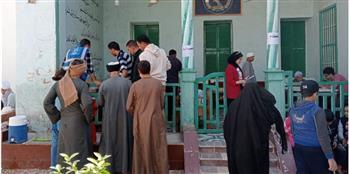 جامعة جنوب الوادى تنظم قافلة شاملة لقرية كوم جابر بأبوتشت