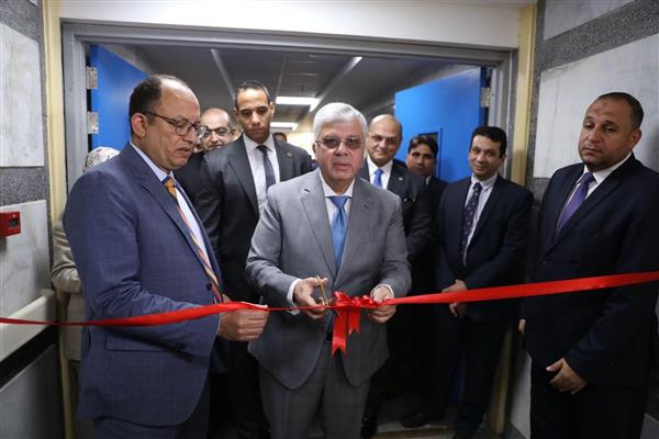وزير التعليم العالي ورئيس جامعة حلوان يفتتحان المرحلة الثانية من أعمال تطوير مستشفى بدر الجامعي