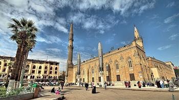 اليوم.. الأوقاف تنظم أمسية لكبار المبتهلين من مسجد الحسين 