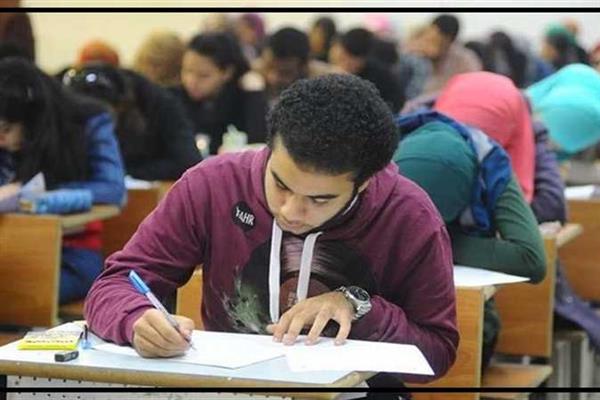 الحكومة تنفى استبعاد مناهج امتحانات شهرى أكتوبر ونوفمبر من امتحان نصف العام