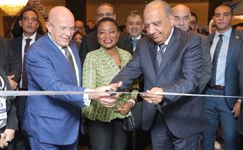   وزير قطاع الأعمال العام يفتتح معرض «Destination Africa 2022» للصناعات النسيجية 