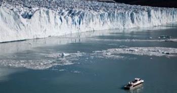   العلماء: الذوبان السريع للأنهار الجليدية يتسبب فى تحرر وانطلاق بكتيريا خطيرة
