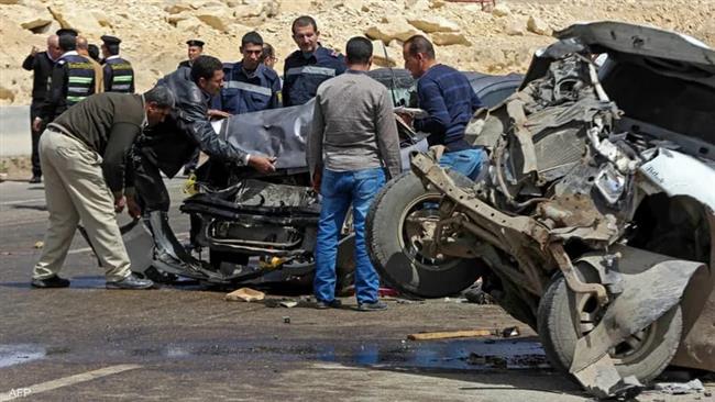 مصرع وإصابة 4 أشخاص في حادث سير بأسوان