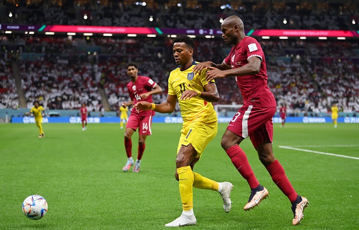 قطر تسقط أمام الإكوادور بثنائية نظيفة في افتتاح مونديال 2022