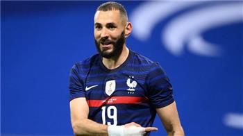   رسميا.. استبعاد كريم بنزيمة من المنتخب الفرنسي في كأس العالم بقطر