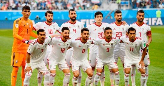  شبكة إنجليزية تستعرض أسباب ثقة إيران في الفوز على «الأسود الثلاثة»