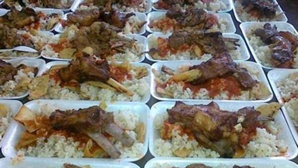 حكم جمع عقيقة الأبناء في ذبيحة واحدة؟.. مجدى عاشور يجيب 