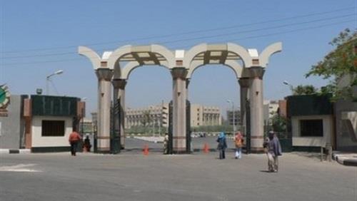 جامعة مطروح تدفع بقافلة تمريضية وبيطرية مجانية لقرية القصر