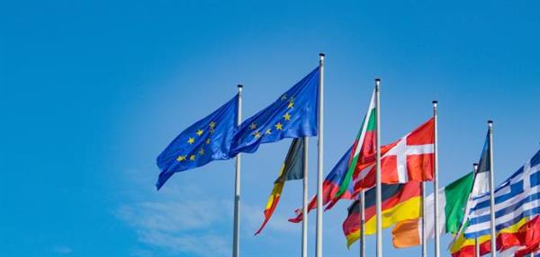 صحيفة صينية: الاتحاد الأوروبي سيجدد العقوبات المفروضة على بكين لعام آخر