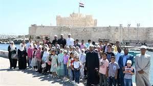 الأوقاف تنظم جولة ترفيهية للأئمة والوافدين بمكتبة الإسكندرية وقلعة قايتباي