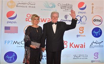   حسين فهمي: نأمل أن يصبح "القاهرة السينمائي" من أهم 3 مهرجانات في العالم