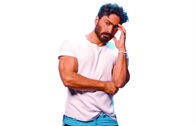 تامر حسني وأحمد سعد في موسم "هلا بالمجاز" 7 يناير