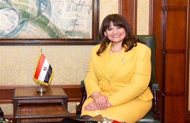 وزيرة الهجرة تستقبل مستشار منظمة الصحة العالمية