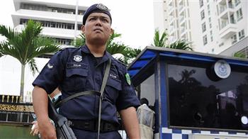   الشرطة الماليزية تحذر من إثارة القلق أثناء أداء رئيس الوزراء الجديد اليمين الدستورية