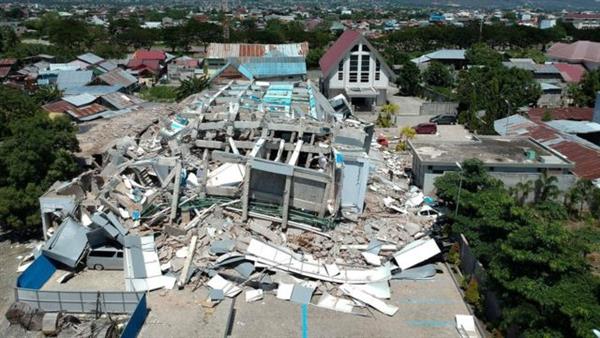 ارتفاع أعداد ضحايا زلزال إندونيسيا إلى 310 قتلى