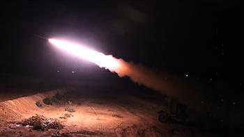  قصف صاروخي على قاعدة للجيش الأمريكي في الشرق السوري