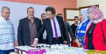 قافلة جامعة طنطا تقدم الرعاية الطبية لـ 1198 حالة بمركز زفتى