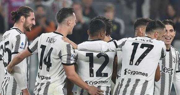 ليفربول يستهدف ضم نجم يوفنتوس