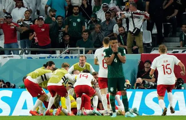 الأرجنتين تقضي على المكسيكين بثنائية نظيفة على استاد لوسيل