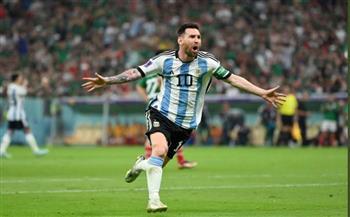 ليونيل ميسي يتوج بجائزة أفضل لاعب في مباراة الأرجنتين والمكسيك بكأس العالم