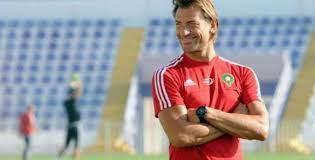 اتحاد الكرة يكشف حقيقة التفاوض مع رينارد