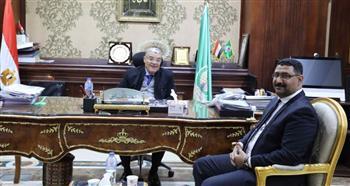 محافظ المنيا يبحث مع وكيل وزارة الزراعة الجديد عددا من ملفات التنمية الزراعية