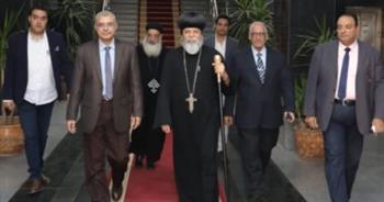 رئيس جامعة الزقازيق يستقبل أسقف الزقازيق ومنيا القمح 