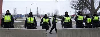   الشرطة الكندية تحقق في تهديدين ضد مدرستين في منطقة تورونتو الكبرى