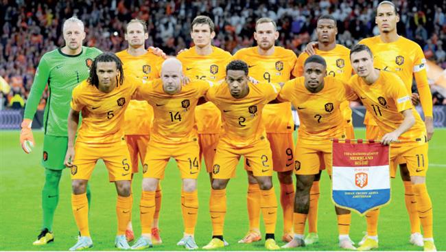 غدا.. تنافس ثلاثي بين هولندا والإكوادور والسنغال لخطف بطاقتي التأهل لدور الـ 16 بكأس العالم