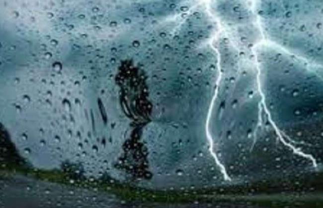  الأرصاد: أمطار رعدية وطقس مائل للبرودة غائم