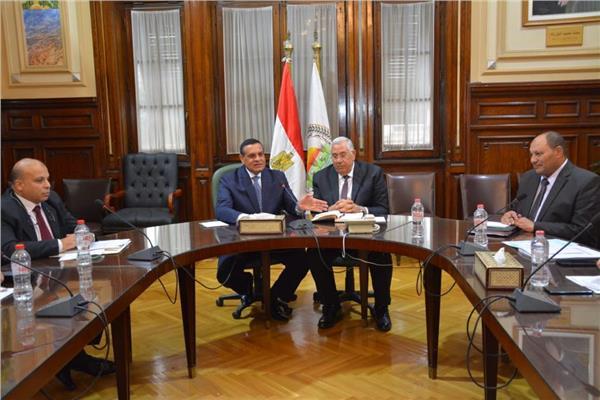 وزيرا الزراعة والتنمية المحلية يبحثان ملفات التعاون بين الوزارتين بالمحافظات
