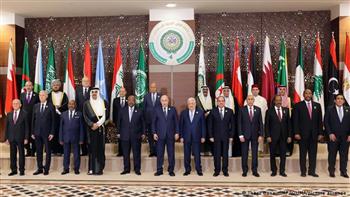   صحيفة عمانية: نجاح القمة العربية مرتبط بتنفيذ عددٍ من الملفات ذات الأولوية المُطْلقة