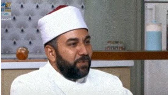 أزهري: الله أعطاك المال وأمرك بإنفاقه في أوجه الخير