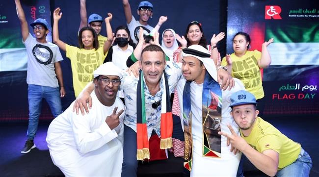 جلسة حوارية مع أحمد السقا وكتابة التاريخ في العصر الرقمي الأبرز في اليوم الثالث للشارقة للكتاب