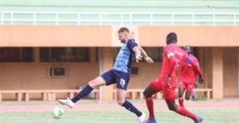 «كاف» يعلن طاقم تحكيم مباراة بيراميدز ونيجيليك فى كأس الكونفدرالية  
