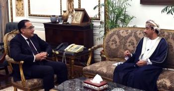   رئيس الوزراء يشيد خلال لقائه مع سفير سلطنة عمان بعلاقات الود والأخوة التي تربط البلدين