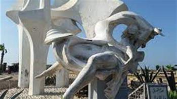 مدير مركز الآثار الغارقة: وقف بناء تمثال "عروس البحر" بالإسكندرية تاريخي