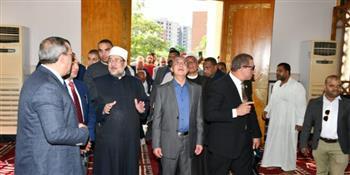 وزير الأوقاف ومحافظ الإسكندرية يفتتحان مسجد المعمورة الكبير ويشهدان توزيع 2 طن لحوم من صكوك الأوقاف