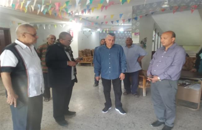 رئيس جامعة جنوب الوادي يتفقد  منشآت ومبانى المدن الجامعية